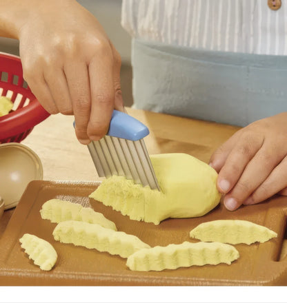 Little Tikes Creative Chefs Cheeseburger and Fries Kit