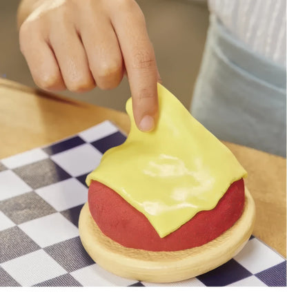 Little Tikes Creative Chefs Cheeseburger and Fries Kit